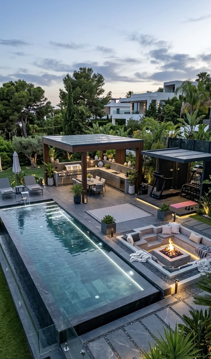 Private Pool Deck